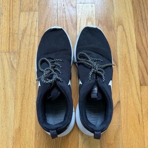 Gently Used Nike Black Running Shoes